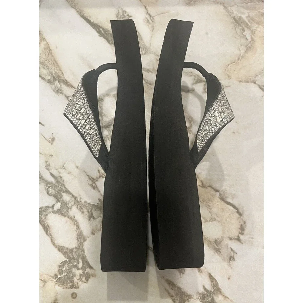 Skechers Yoga Foam Rhinestone Bling Flip Flops Women’s Size 8 Black Silver